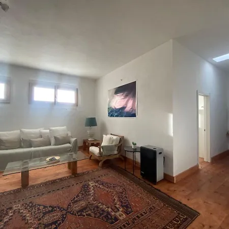 Casa Isabel 2 * San Bartolomé